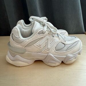 New Balance 9060 Little Kid